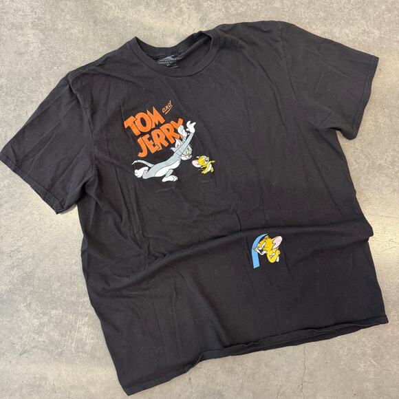 Vintage Y2k Tom And Jerry Wrap Around Black Graphic Tee Men's XL - Picture 1 of 5